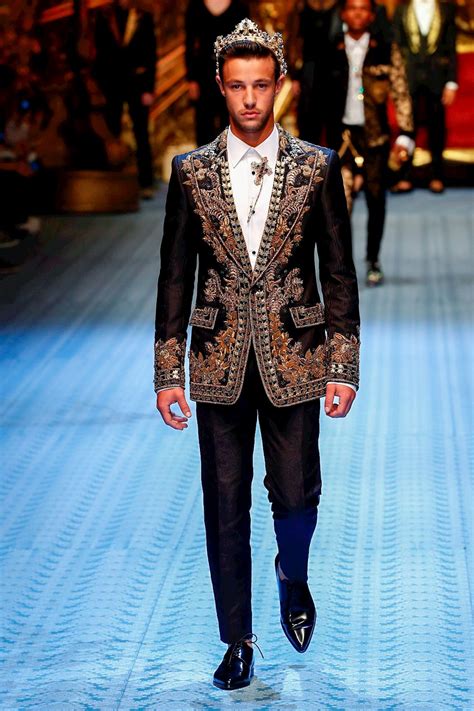 dolce gabbana mens spring 2019|Dolce & Gabbana Spring 2019 Menswear Collection .